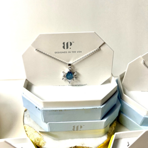 Bomb Party OG LOT- 3 Earrings,Necklaces And 3 Size 7 Rings - Picture 9 of 11